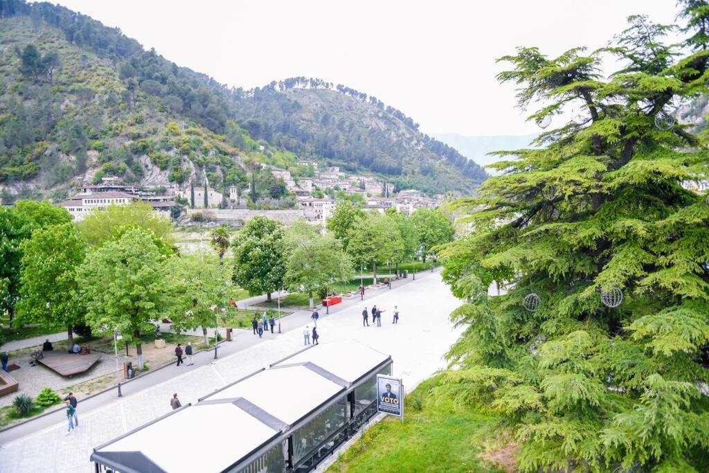 Magda Studio In Berat Center Екстер'єр фото