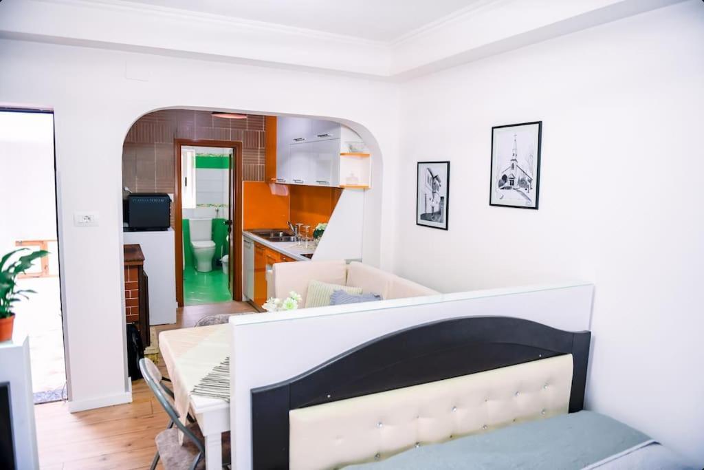 Magda Studio In Berat Center Екстер'єр фото