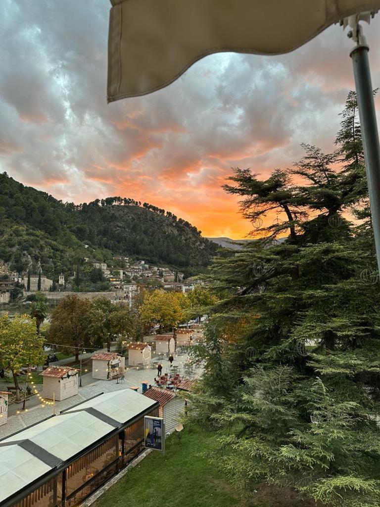 Magda Studio In Berat Center Екстер'єр фото